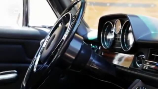 1972 Silver Mercedes-Benz 250C Coupe