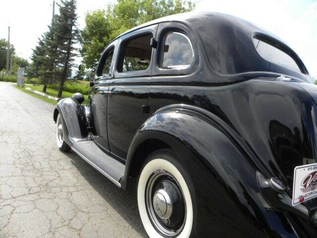 1936 Black Ford Model 68 Sedan