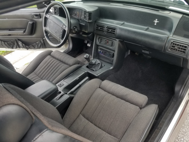 1991 White Ford Mustang Hatchback