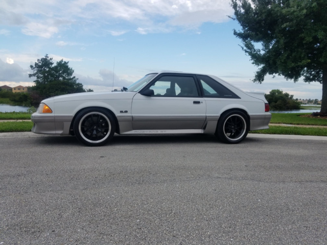 1991 White Ford Mustang Hatchback