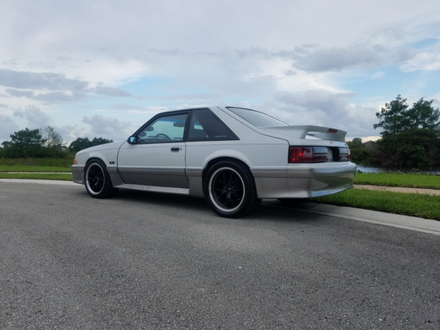 1991 White Ford Mustang Hatchback
