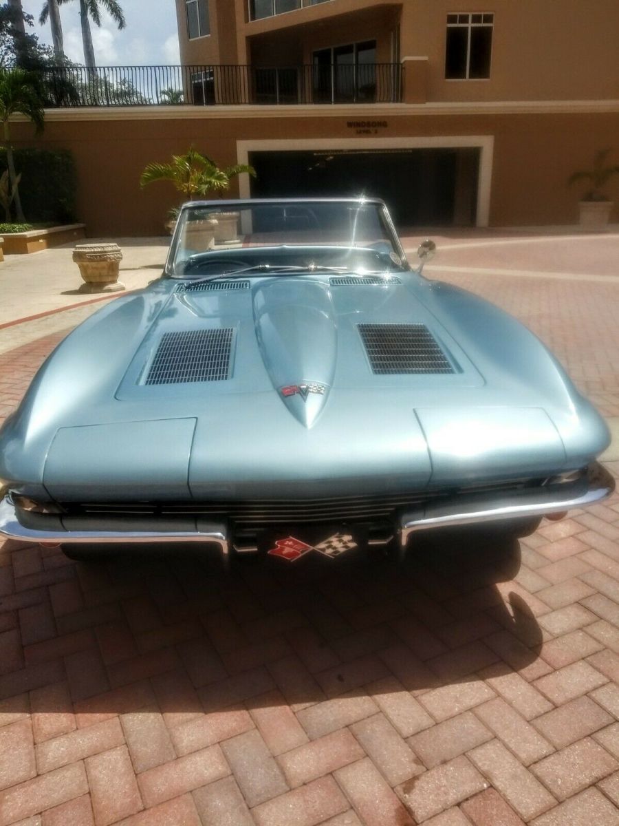 1963 Daytona blue Chevrolet Corvette