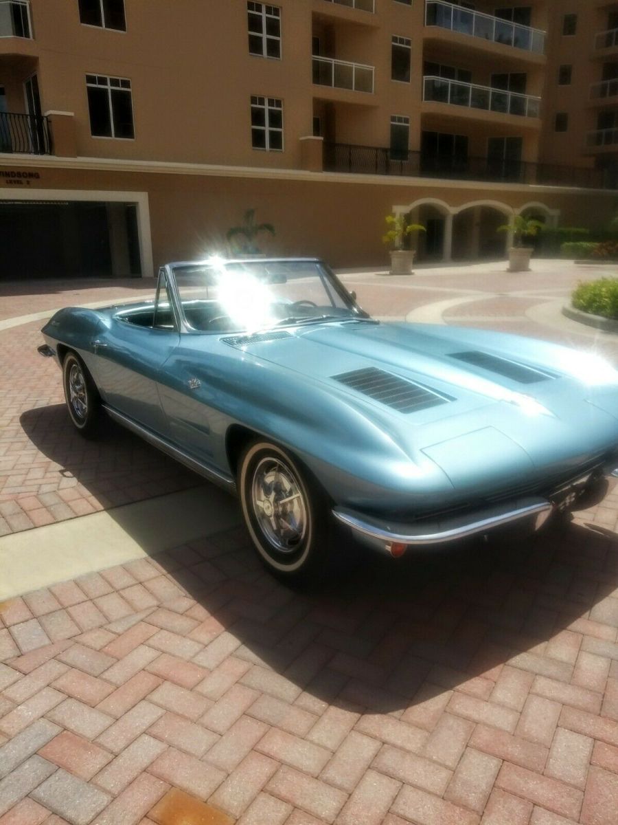 1963 Daytona blue Chevrolet Corvette