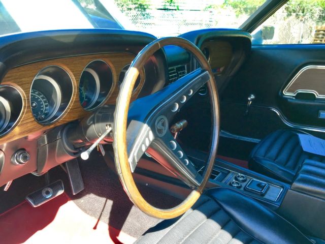 1970 White Ford Mustang Coupe