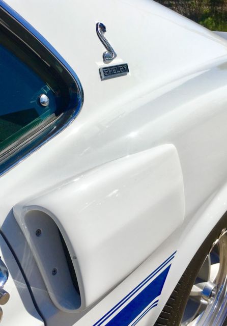 1970 White Ford Mustang Coupe