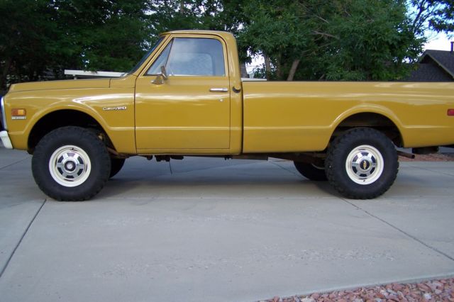 1971 Ochre Chevrolet C/K Pickup 2500 Standard Cab Pickup