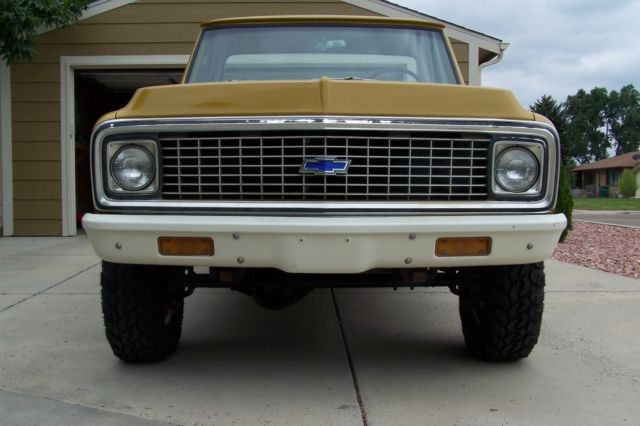 1971 Ochre Chevrolet C/K Pickup 2500 Standard Cab Pickup