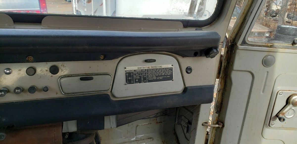 1971 Gray Toyota FJ Cruiser