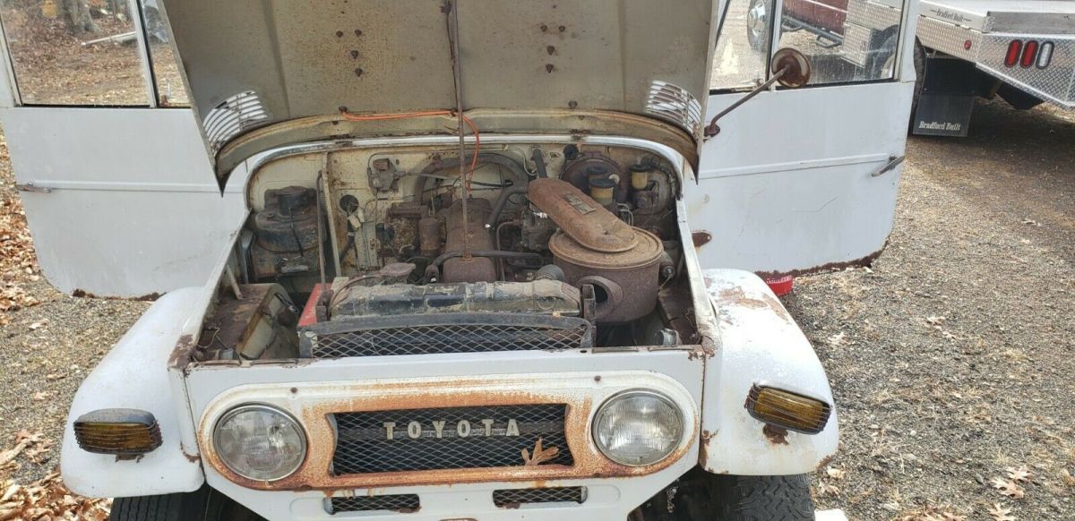 1971 Gray Toyota FJ Cruiser