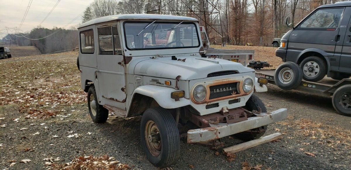 1971 Gray Toyota FJ Cruiser