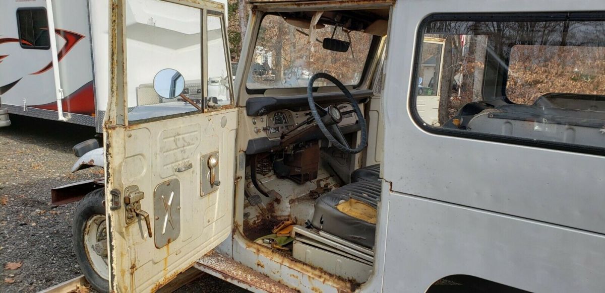 1971 Gray Toyota FJ Cruiser