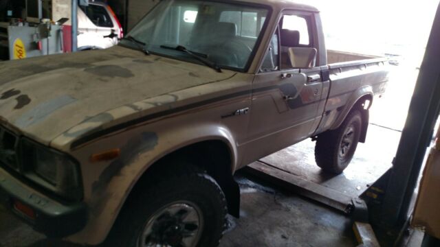 1982 Tan Toyota Pickup