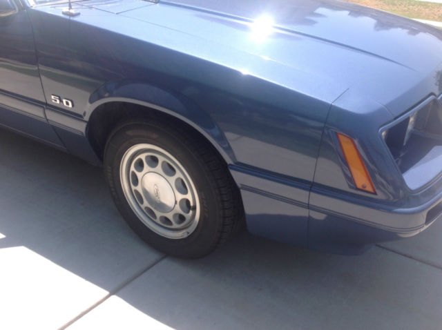 1986 Blue Ford Mustang Notchback
