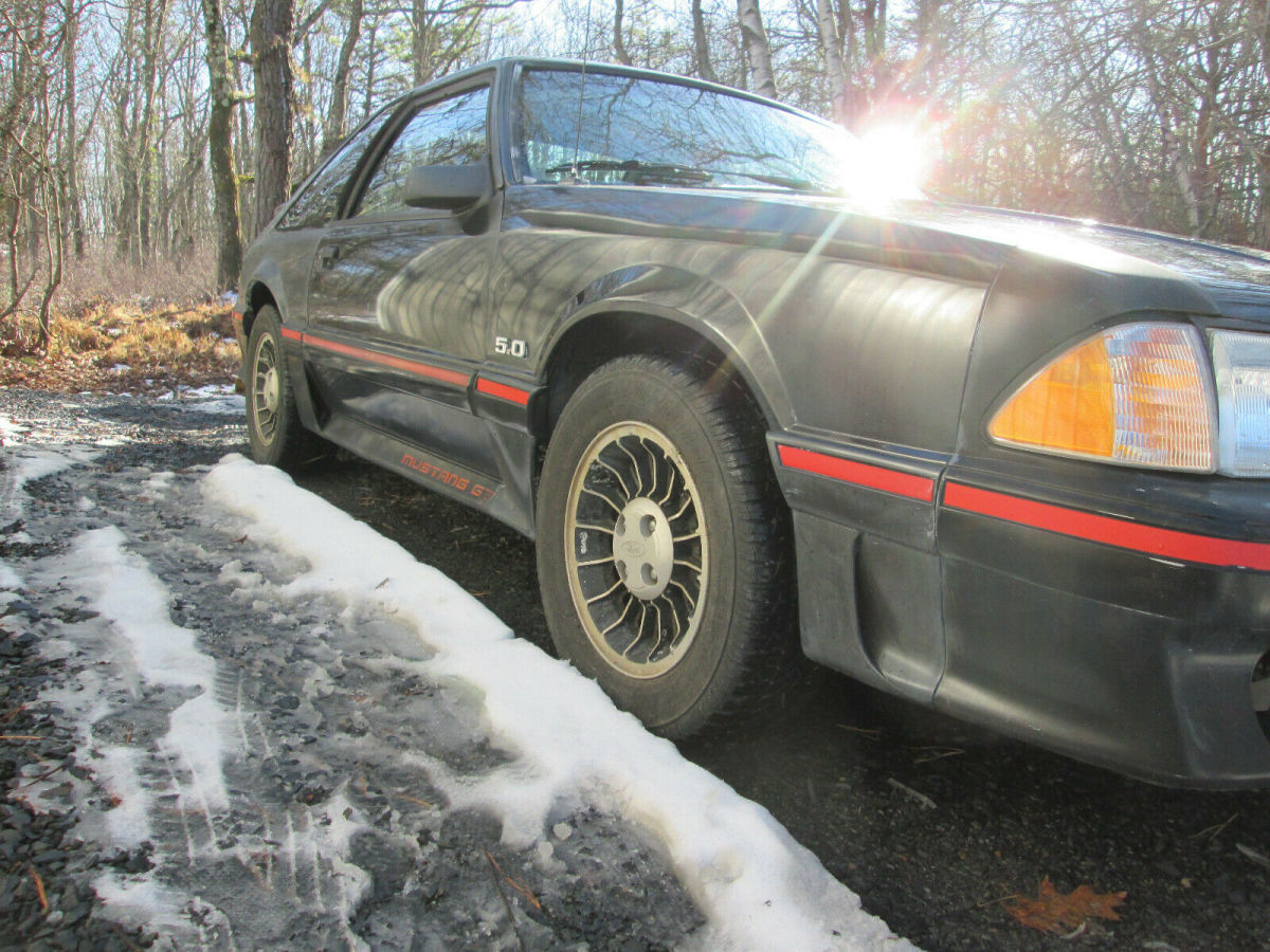 1987 Black Ford Mustang Hatchback