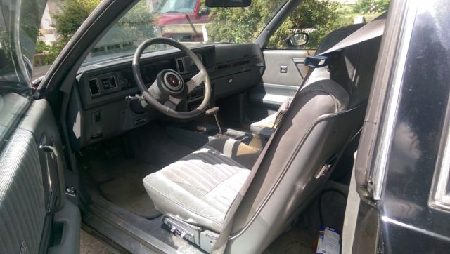 19870000 Black Oldsmobile 442 Coupe