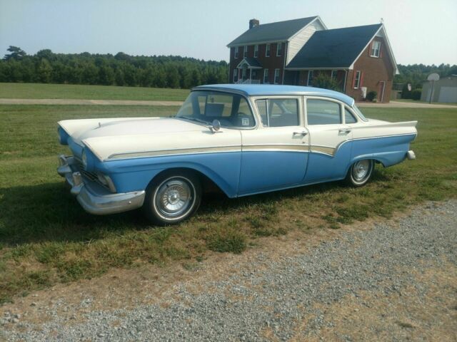 1957 Ford Custom 300
