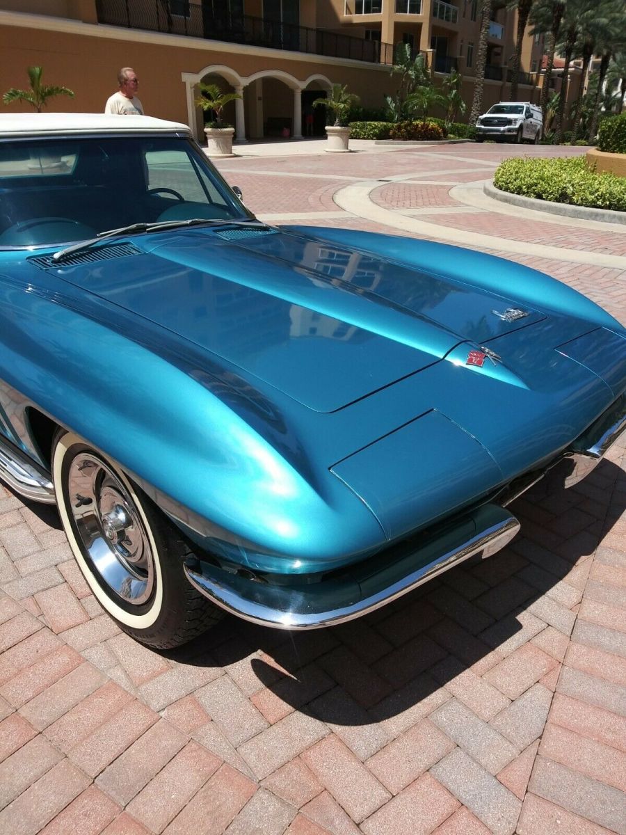 1966 Nassau blue Chevrolet Corvette Coupe