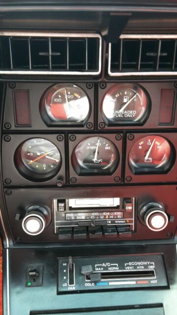 1979 White Chevrolet Corvette C3