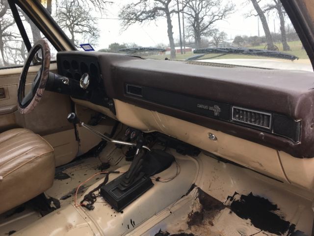 1985 Tan Chevrolet Blazer