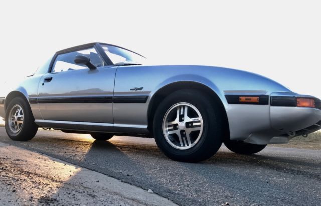 1983 Silver Mazda RX-7 Coupe