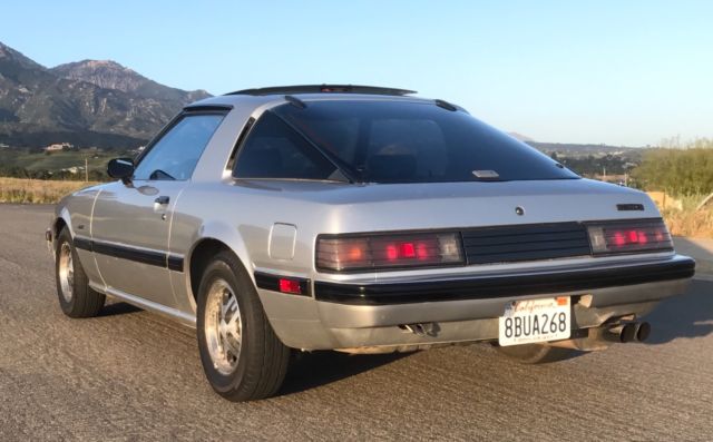1983 Silver Mazda RX-7 Coupe