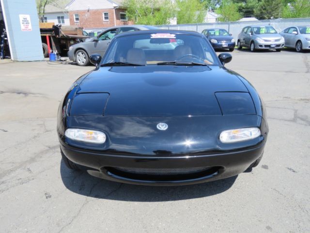 1993 Black Mazda MX-5 Miata Convertible