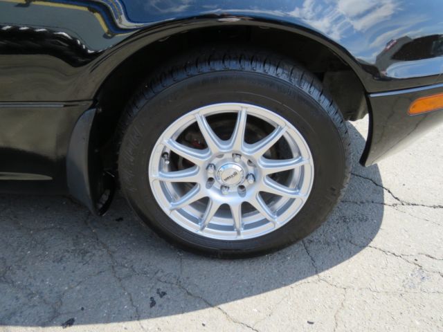 1993 Black Mazda MX-5 Miata Convertible