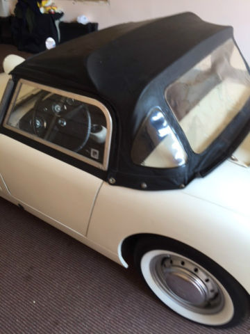 1960 Old English White Austin Healey Sprite