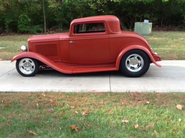 1932 Red oxide urethane Ford 3 window coupe Coupe