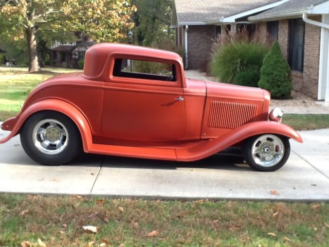 1932 Red oxide urethane Ford 3 window coupe Coupe