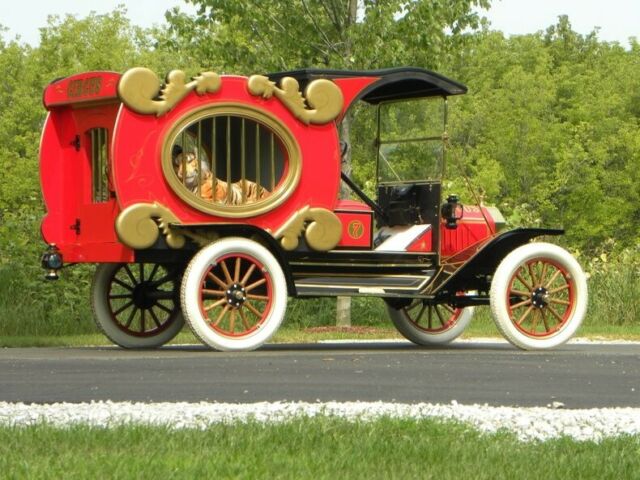 1914 Black Ford Model T Pickup Truck
