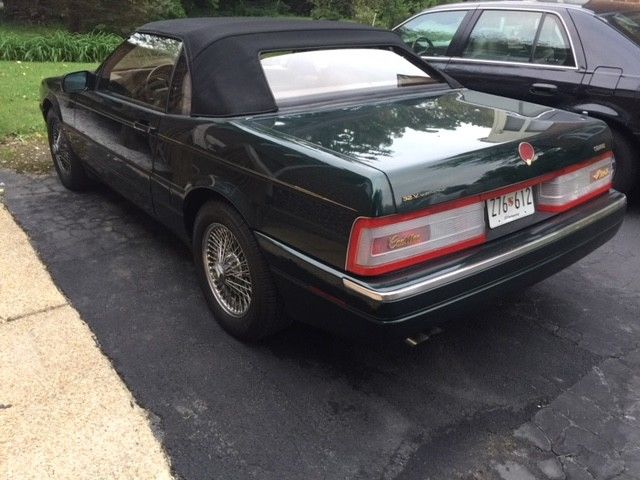 1993 White Cadillac Allante Convertible