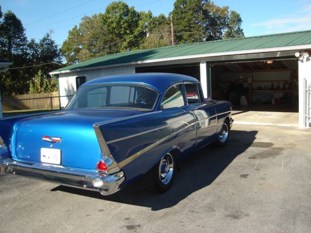 1957 Blue Chevrolet Bel Air/150/210 Sedan