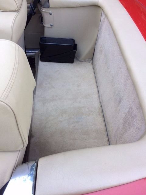 1988 Red Mercedes-Benz 500-Series