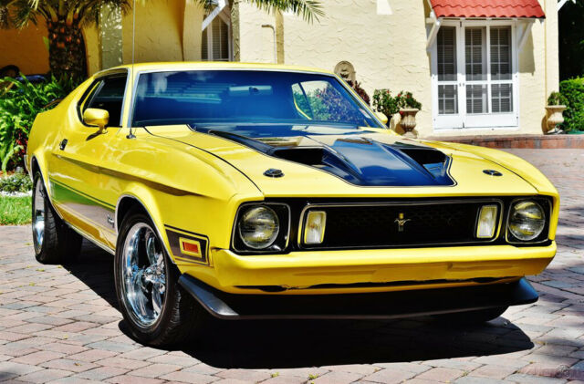 1973 Yellow Ford Mustang Coupe