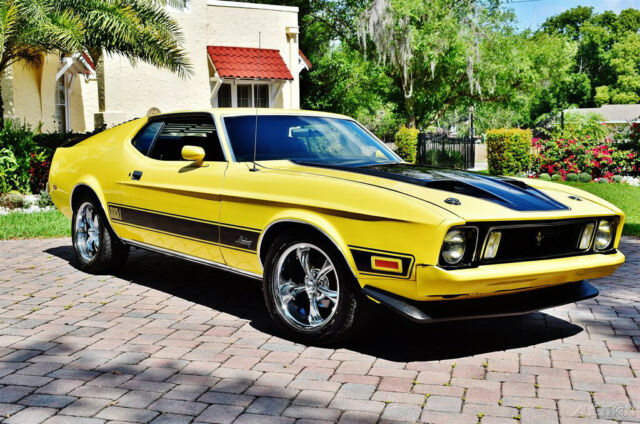 1973 Yellow Ford Mustang Coupe