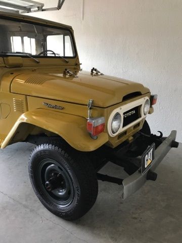 1976 Mustard Yellow Toyota Land Cruiser SUV