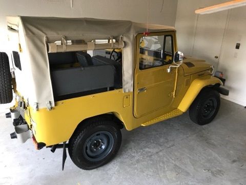1976 Mustard Yellow Toyota Land Cruiser SUV