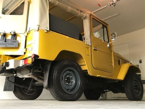 1976 Mustard Yellow Toyota Land Cruiser SUV