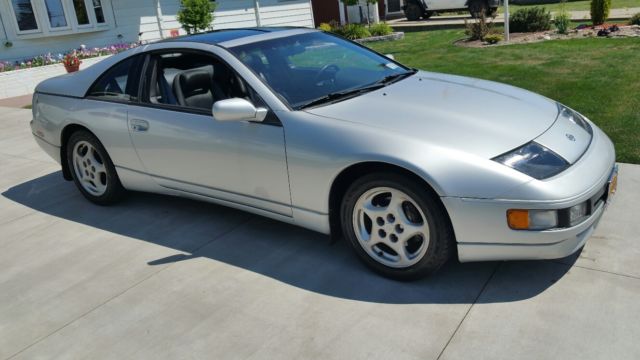 1991 Silver Nissan 300ZX Coupe