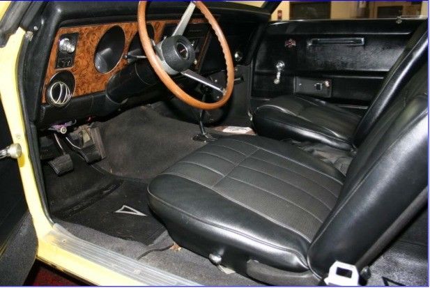 1969 Yellow Pontiac Firebird