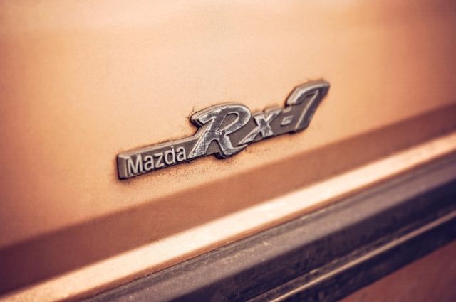 1982 Gold Mazda RX-7 Coupe