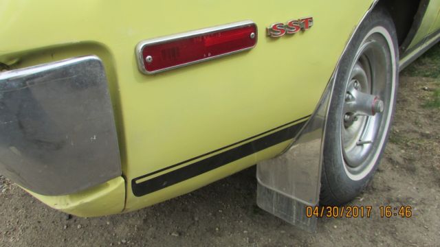 1972 Yellow AMC Javelin