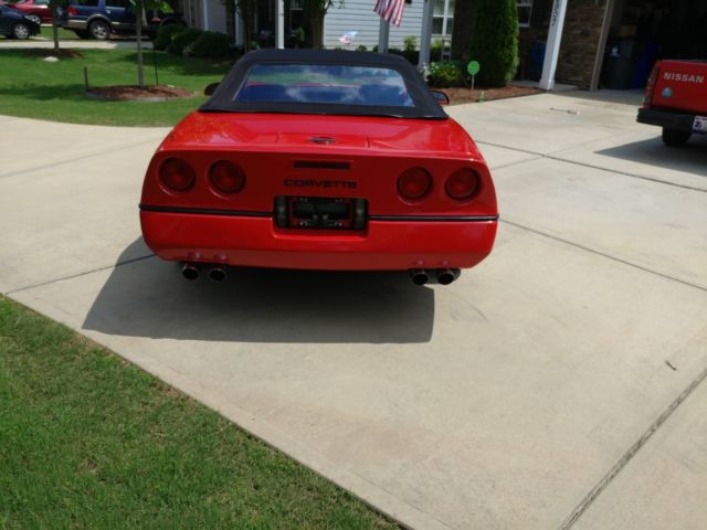 1989 Red Chevrolet Corvette Convertible