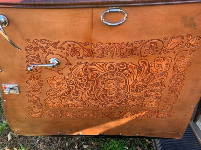 1933 FOLKSTONE GREY & BLACK Ford Deluxe Convertible