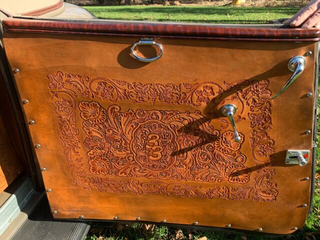 1933 FOLKSTONE GREY & BLACK Ford Deluxe Convertible