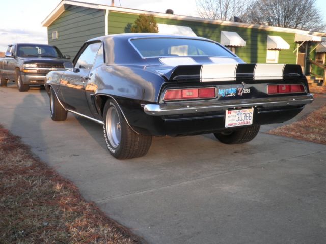 1969 Medium Royal Blue Pearl Mettalic w/Off-White Stripes Chevrolet Other Coupe