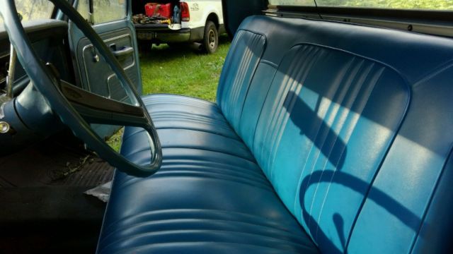 1971 Blue Ford F-250 Standard Cab Pickup