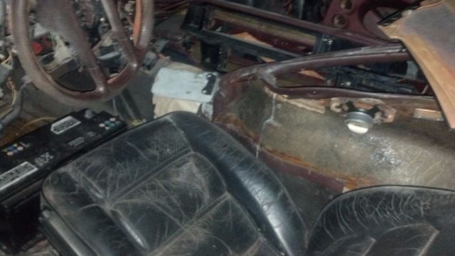 1985 Silver Porsche 928