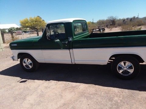 1967 Ford F-100